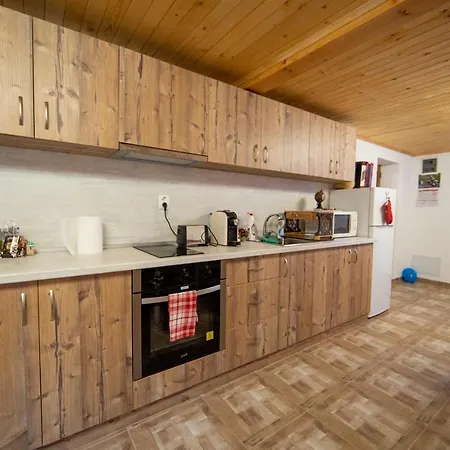 детелина - лина Villa