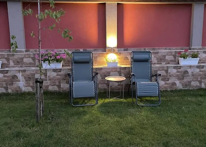 Луксозна вила детелина - лина